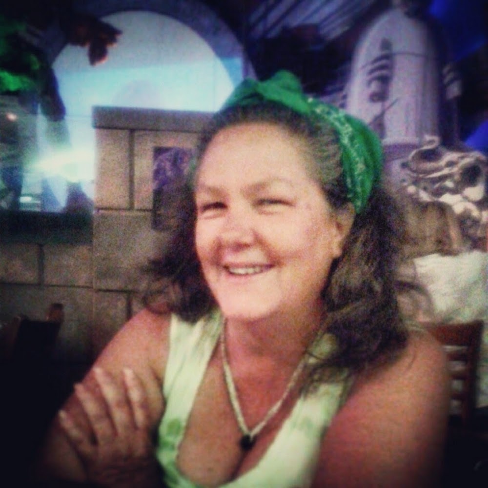 Meet your Posher, Cristy